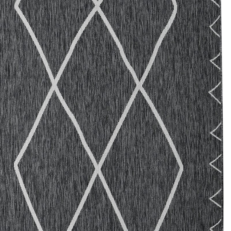 Darya Moroccan Indoor/Outdoor Rug by Madison Park