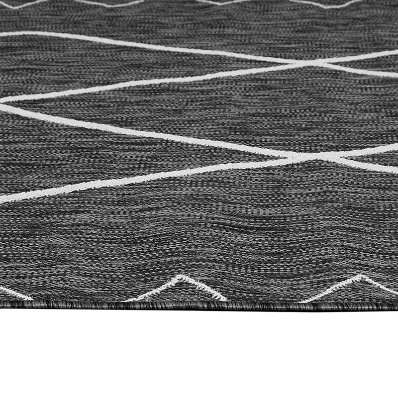 Darya Moroccan Indoor/Outdoor Rug by Madison Park