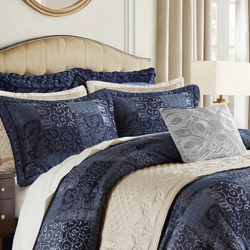 Galleria 4 Piece Comforter Set by Croscill Classics