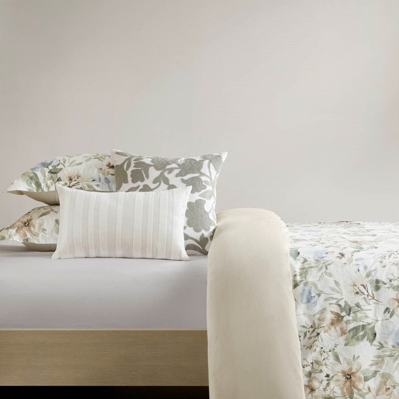 Herbal 5 Piece Cotton Sateen Print Duvet Set by Harbor House Blues