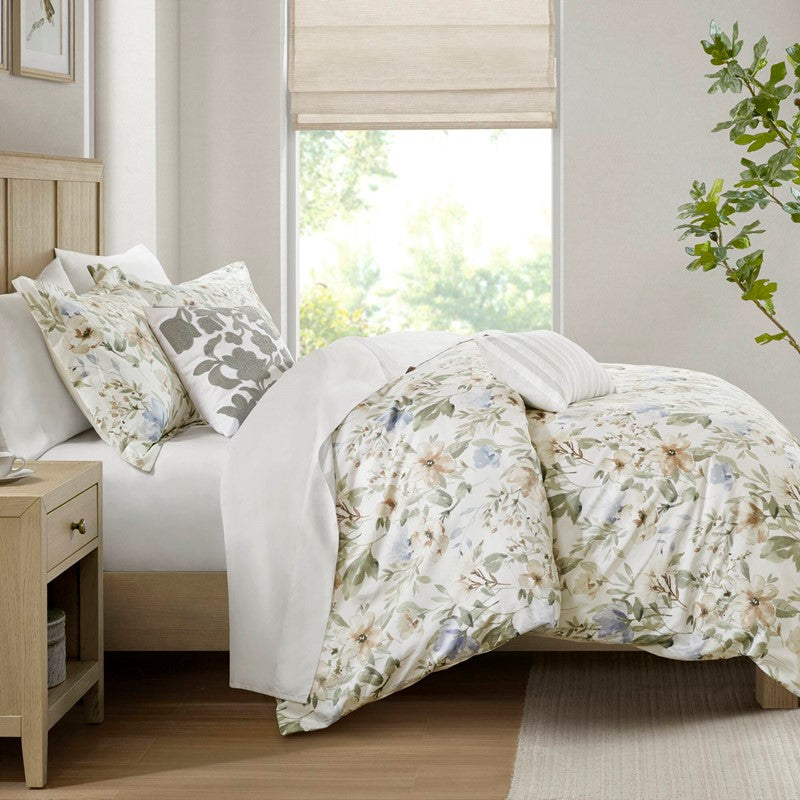 Herbal 5 Piece Cotton Sateen Print Duvet Set by Harbor House Blues