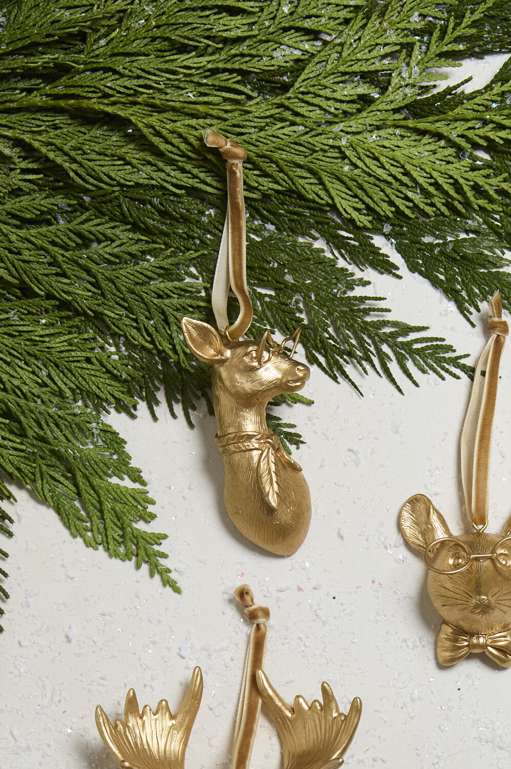 E+E Margie Ornament 1.75"x 2"x 3.75"